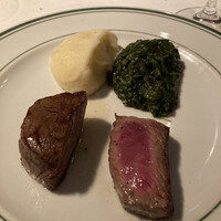 ウルフギャング・ステーキハウス 六本木 - プレミアムステーキ　マッシュポテト　クリームスピナッチ