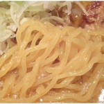 麺屋べろり - 多加水な麺。コシがしっかりしてるのはヨイです。もう少しむっちり感があったらな～。