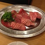 多来多来 - 上タン盛り合わせ