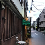 グリル グランド - 浅草寺から徒歩5分の立地