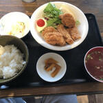 Honetsuki Gaburidori Gaburitei - 若鶏の唐揚げ定食750円