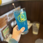 立ち飲み食堂 ウルトラスズキ - ブルー☆レモンサワー