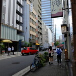 浅野屋 本店 - このアスファルトから生えるコンクリの林立には、都会っ子として寧ろ安心してしまうぼく