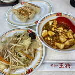 Gyouza No Oushou - 餃子、麻婆豆腐、野菜炒め（ジャストサイズ）¥143+321+293