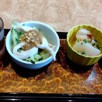 四季亭 - 料理写真:前菜三種盛り  サンザシジュース・バンバンジー・ホタテ辛味ソース・玉ねぎマリネ