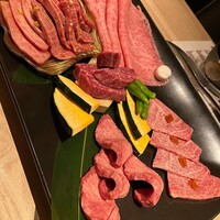 黒毛和牛焼肉 薩摩 牛の蔵 麻布十番店 - 