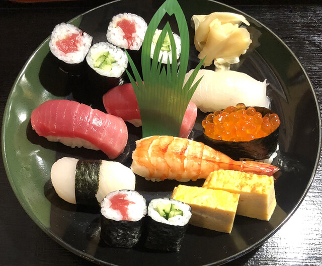 すし処ウサ見 - 利府（寿司）