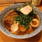 麺屋 すずらん - ＃１１７ ＠鶏出汁しょうゆラーメン７５０円