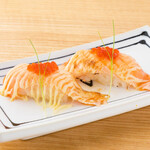 Toro Salmon Ikura Mayonnaise (1 piece)