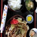 居酒屋食堂 とりあえず…やましげ - 大盛り焼きそば定食