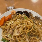 南海飯店 - やわらかい焼ソバの具材数①