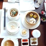 ザ・ペニンシュラ東京 - 中華粥と点心の朝食