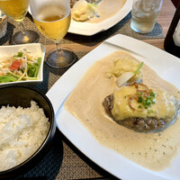 旬菜ステーキ処 らいむらいと - お料理全景