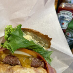 クラフターズ - 手掴みでかぶり付く　という行為！タマランチ会長！