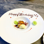 スープとカレー ボンジョルネ - ●デザート
      枝豆風味のティラミス