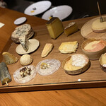 ル・コントワール・ドゥブルヴェ - チーズの種類豊富