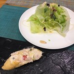 BIKiNi medi - 前菜のグリーンサラダとロシアンサラダ