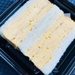 阪本鶏卵 - 厚焼き玉子のサンドイッチ