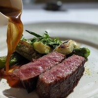 ベージュ アラン・デュカス 東京 - 