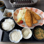 笠庵 賛否両論 - アジフライ定食 1600円