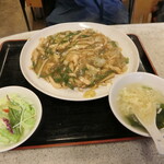 熊猫 - 鶏肉とピーマンの細切り焼きそば　850円