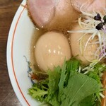 まぐろ節中華そば 温知 - ラーパスであじ玉プラス・ワン✨