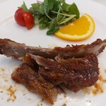 東天閣 - あわてて食べ始めてしまった( ω-、)