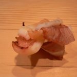 鮨処 つく田 - 炙りスルメイカ1