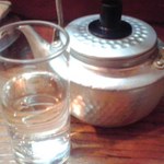 酒処ひよし - 日本酒はミニ薬缶で登場！