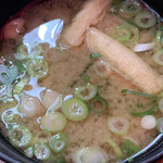 洋食の朝日 - 味噌汁