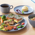Blue Port CAFE - 