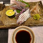 肴と炭火焼 玉 - 釣り鯵