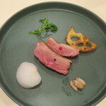 イタリアンレストラン Zucca - シャラン産鴨胸肉の低温ロースト