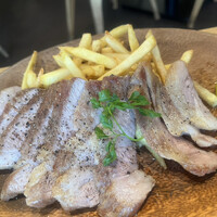 ウォルプタス 東京駅グランルーフ店 - 