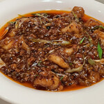 中国料理 四川 - 平日週替わりお魚料理、パンガシウスの陳麻婆仕立て