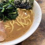 RAMEN TATSU - 濃度が高い豚骨スープ。