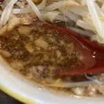 ラーメンイエロー - 【再訪】スープ