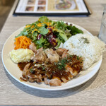 Cafe&Dining TERRACE Tokyo - チキンステーキのプレートランチ