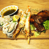 Seafood bar Ermitage 横浜鶴屋町店 - 薪焼き3種盛り合わせ