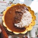 ねこ娘とねずみ男 - ちょいカレー250円