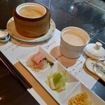 趙の飲茶 888 - 朝粥