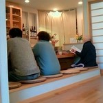 そばの実 一閑人 - カウンター席