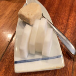 町屋 あかりや - 豆腐の粕味噌漬け　１個¥300