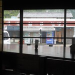 小鳥の樹 - 店内からの眺め