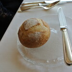 フレンチレストラン ミクニ サッポロ - 今日も美味しい手作りパン