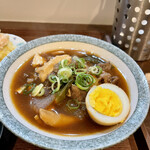 ハチガツヨウカ - 肉豆腐