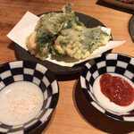 地鶏料理 味千両 - 地鶏しそ巻き天麩羅