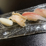 鮨よし - 左からいか、ばい貝、うーん忘れたw