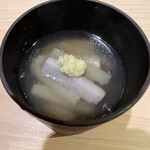 味ひろ - [小鉢 2]
      ・ 芽芋の吉野煮