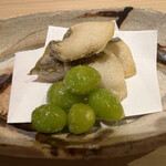 味ひろ - [揚げ物]
      鮑かりんとう揚げ、銀杏